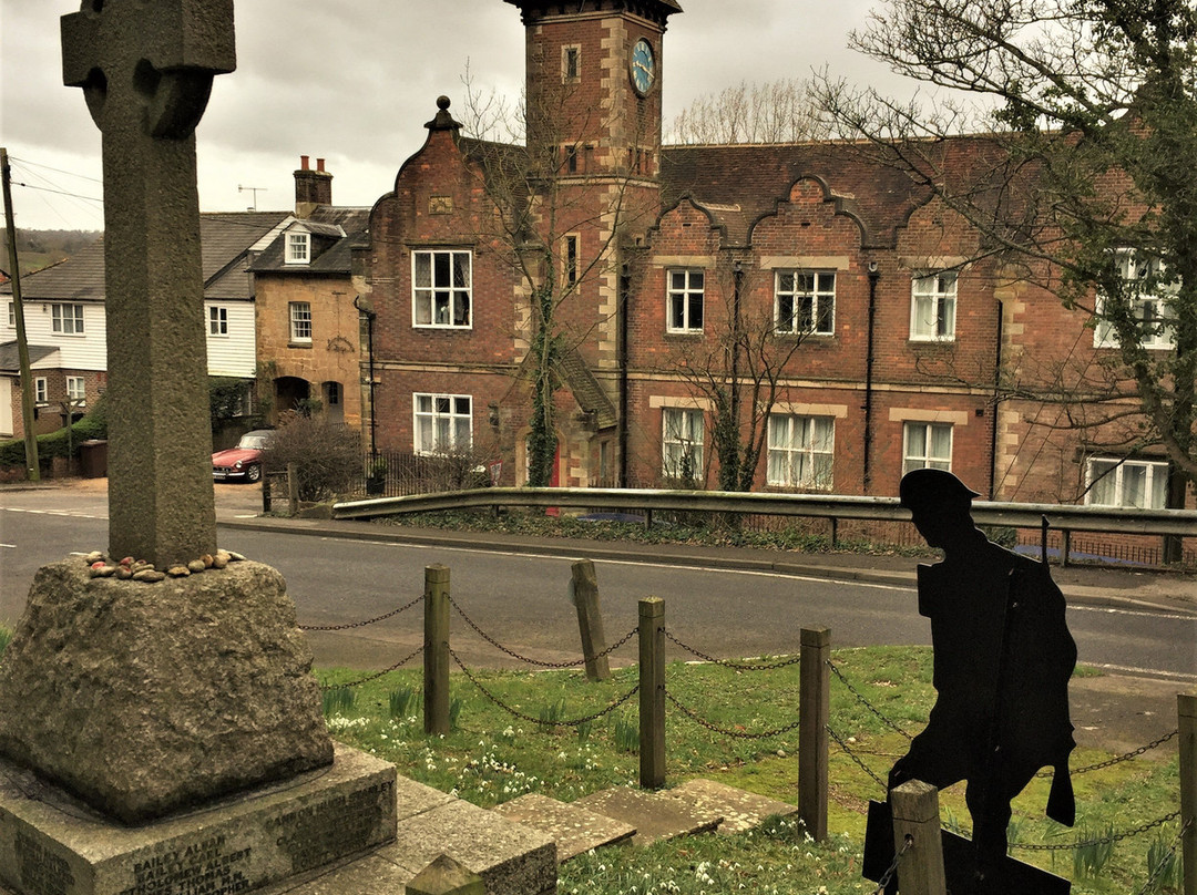 Lamberhurst Village War Memorial景点图片