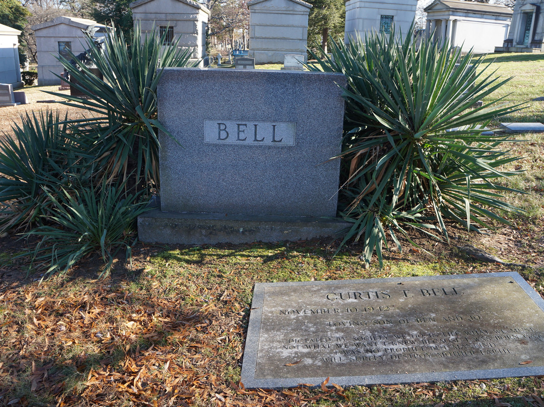 遗体安葬於岩溪墓地-华盛顿特区必去景点