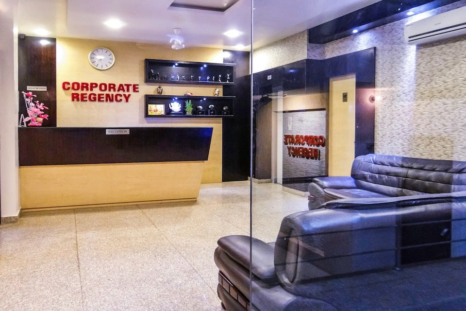 OYO Flagship 24041 IT Park Road Sitapura主图