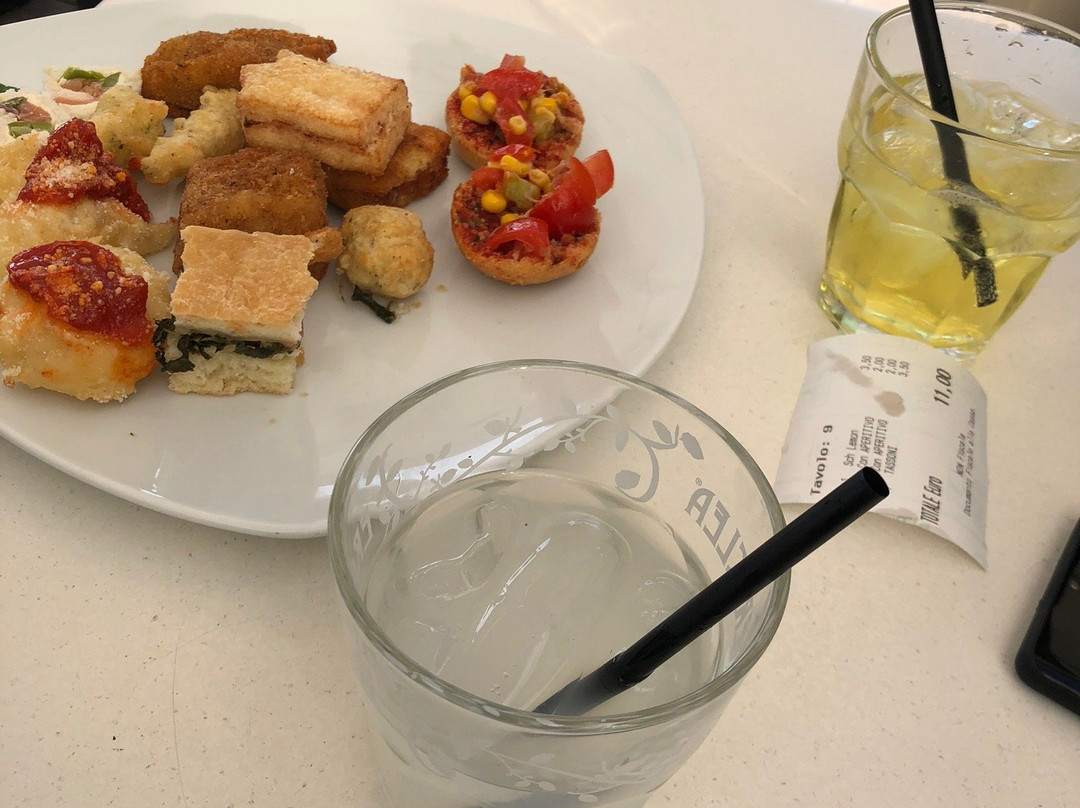 Oplonti Beachclub-Torre Annunziata必去景点