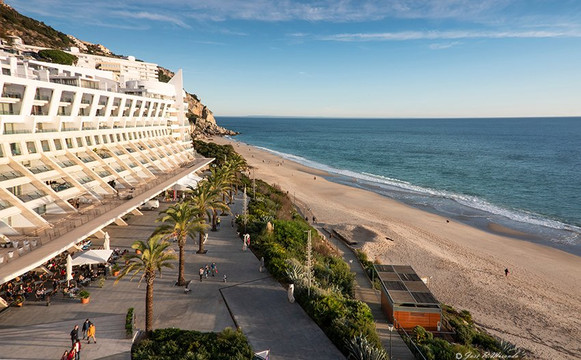 Sesimbra Oceanfront Hotel主图