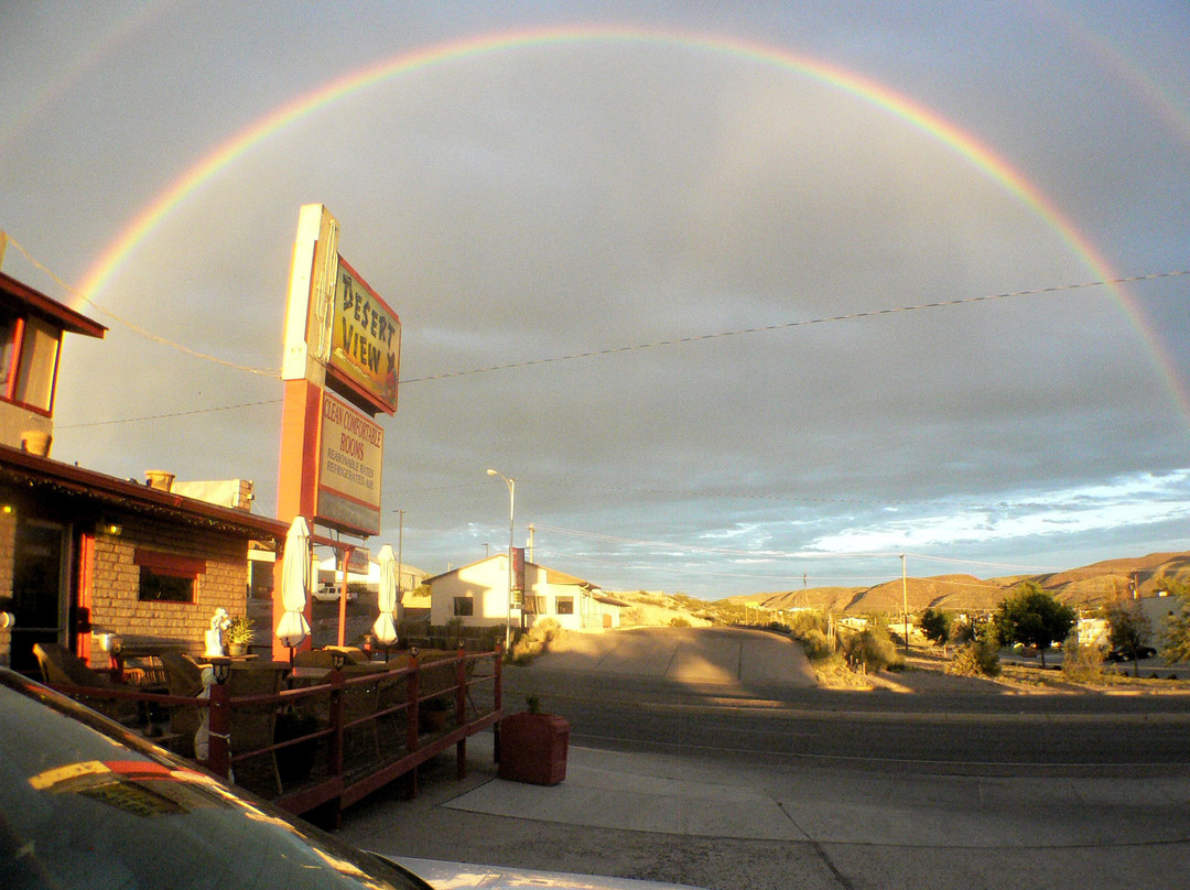 Desert View Inn主图