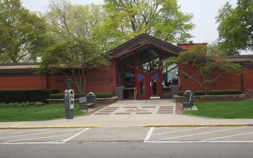 Lake Geneva Library-日内瓦湖必去景点