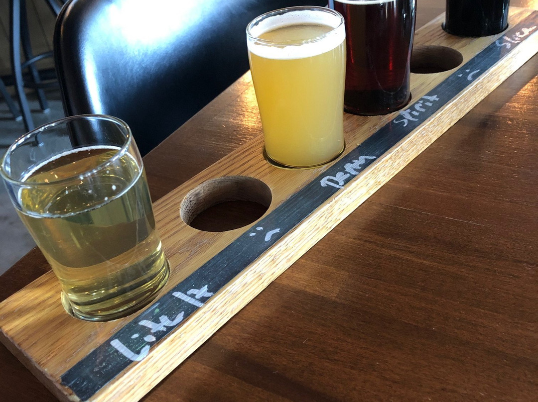 Light the Lamp Brewery-Grayslake必去景点