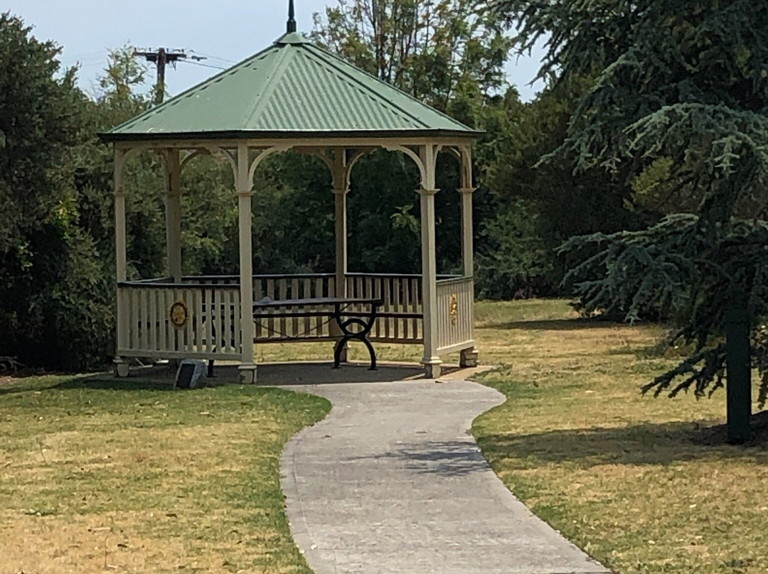 Mornington Memorial Park景点图片