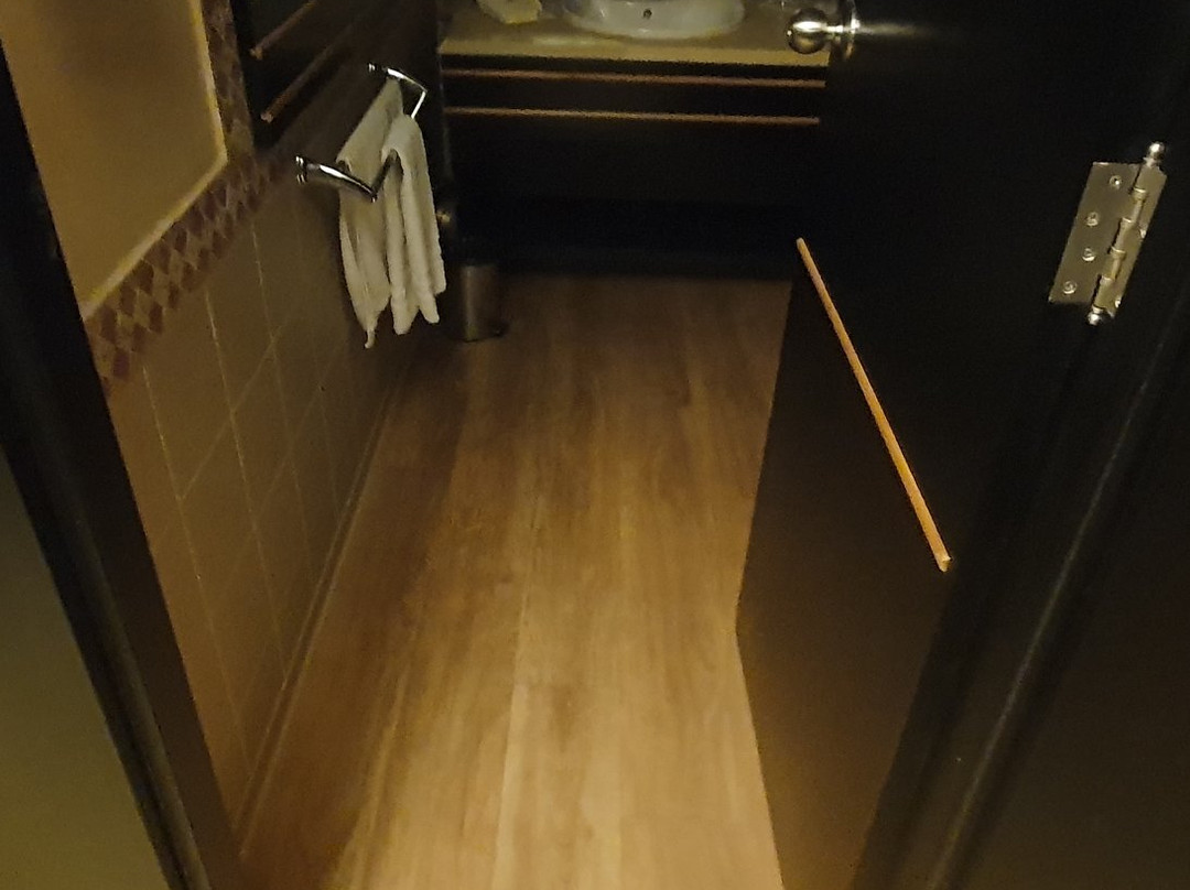 波耶迪亚法酒店主图