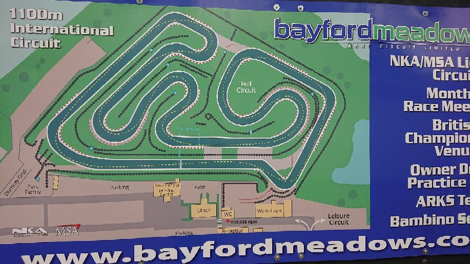 Bayford Meadows Kart Circuit景点图片