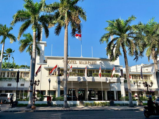 Authentic Java Tours-泗水必去景点