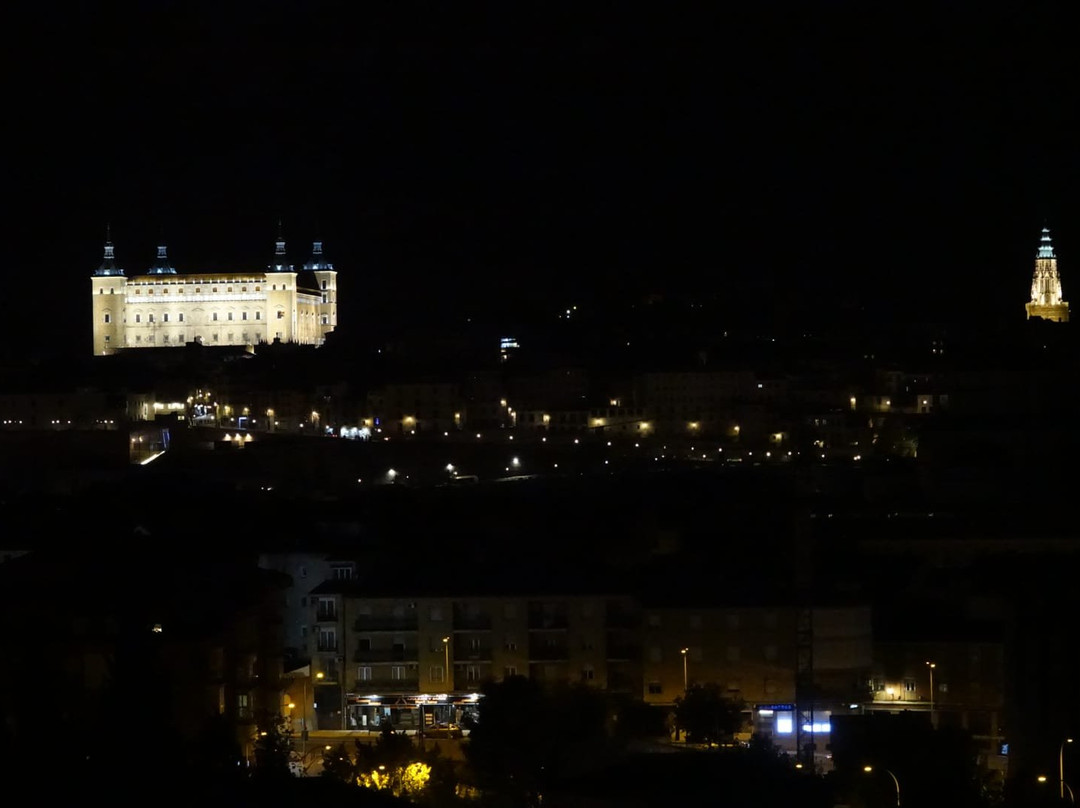 欧洲之星酒店主图