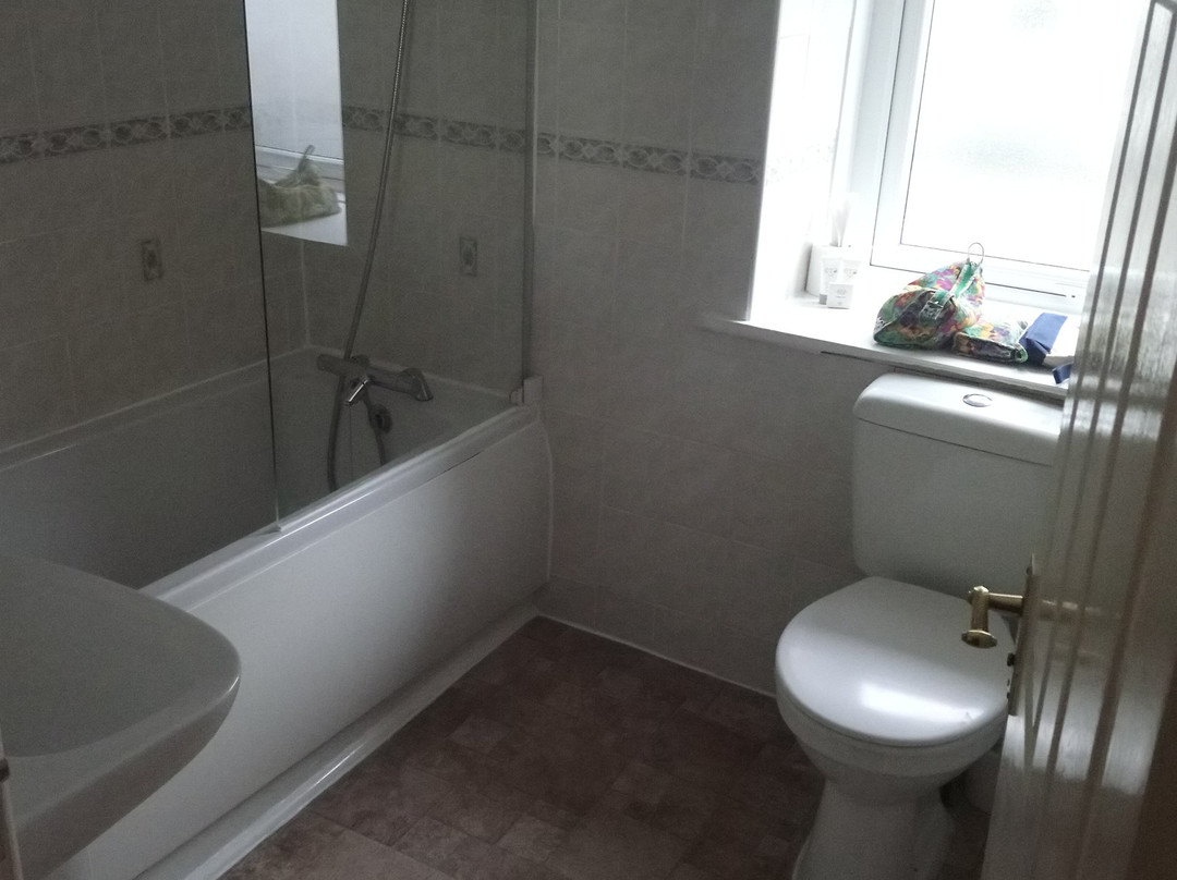 Rusland Pool Hotel主图