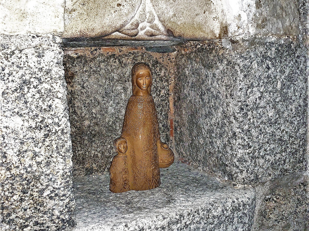 Église Notre-Dame-de-l'Assomption-Vernoux-en-Gatine必去景点
