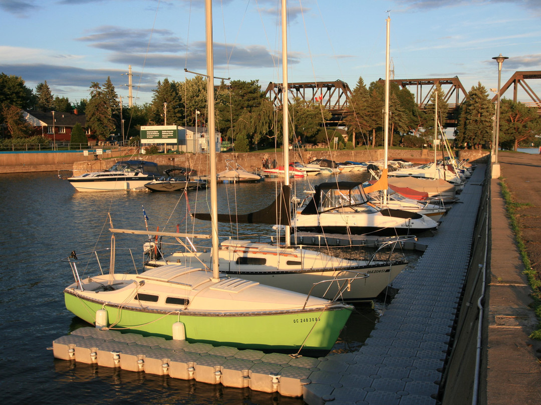 SkiWakeSurf-Sainte-Anne-de-Bellevue必去景点