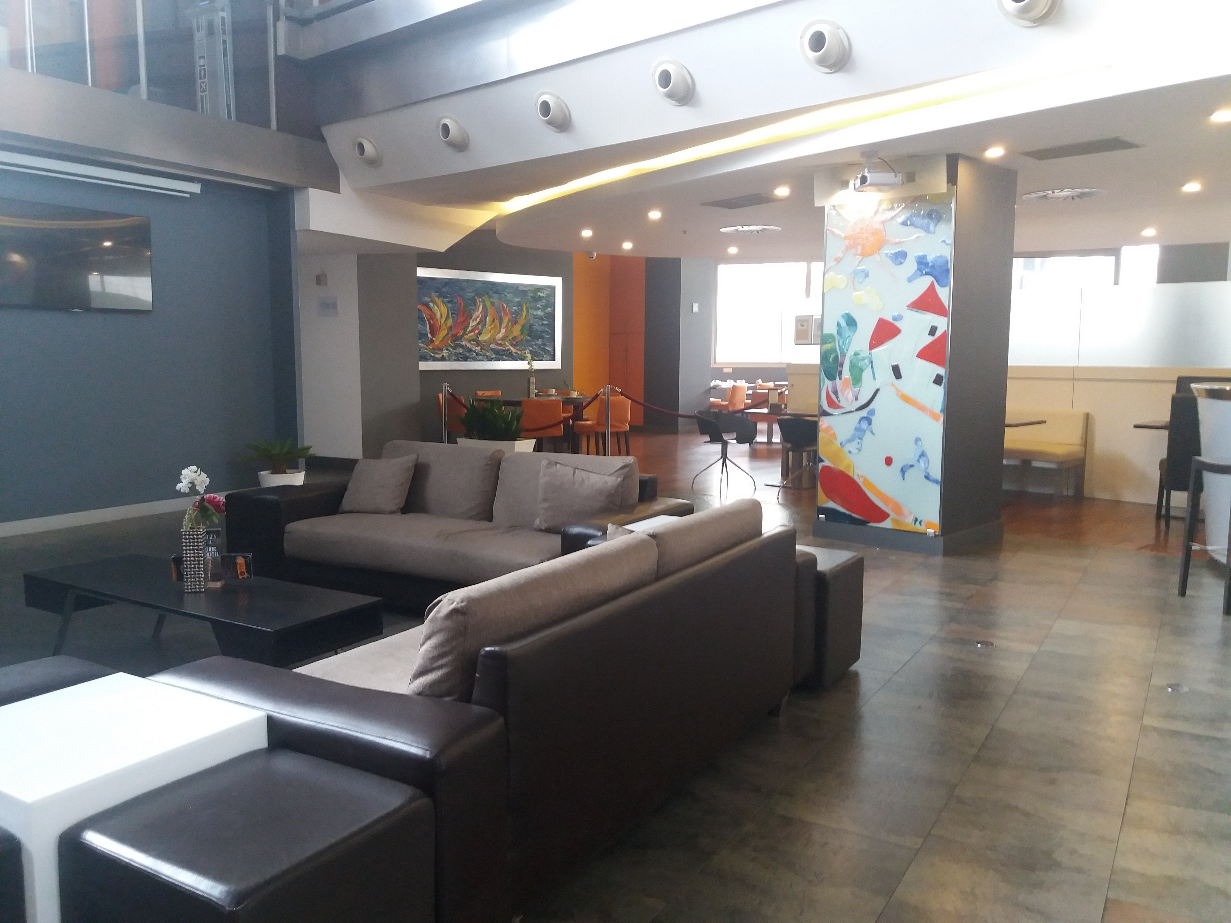 巴塞罗那索尔瓦萨酒店-餐饮