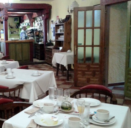 Antiguas Eras la Alberca-餐饮