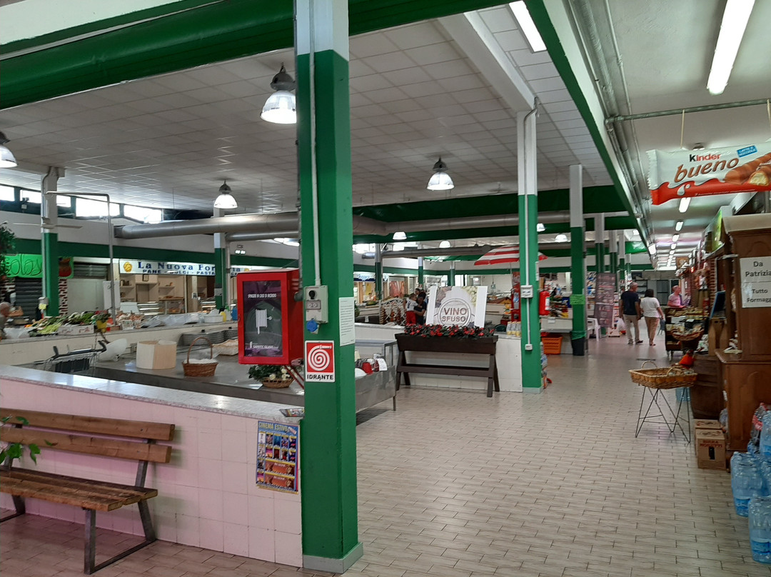Mercato Coperto Follonica-福洛尼卡必去景点