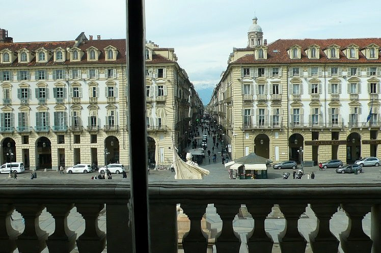 Piazza Castello景点图片