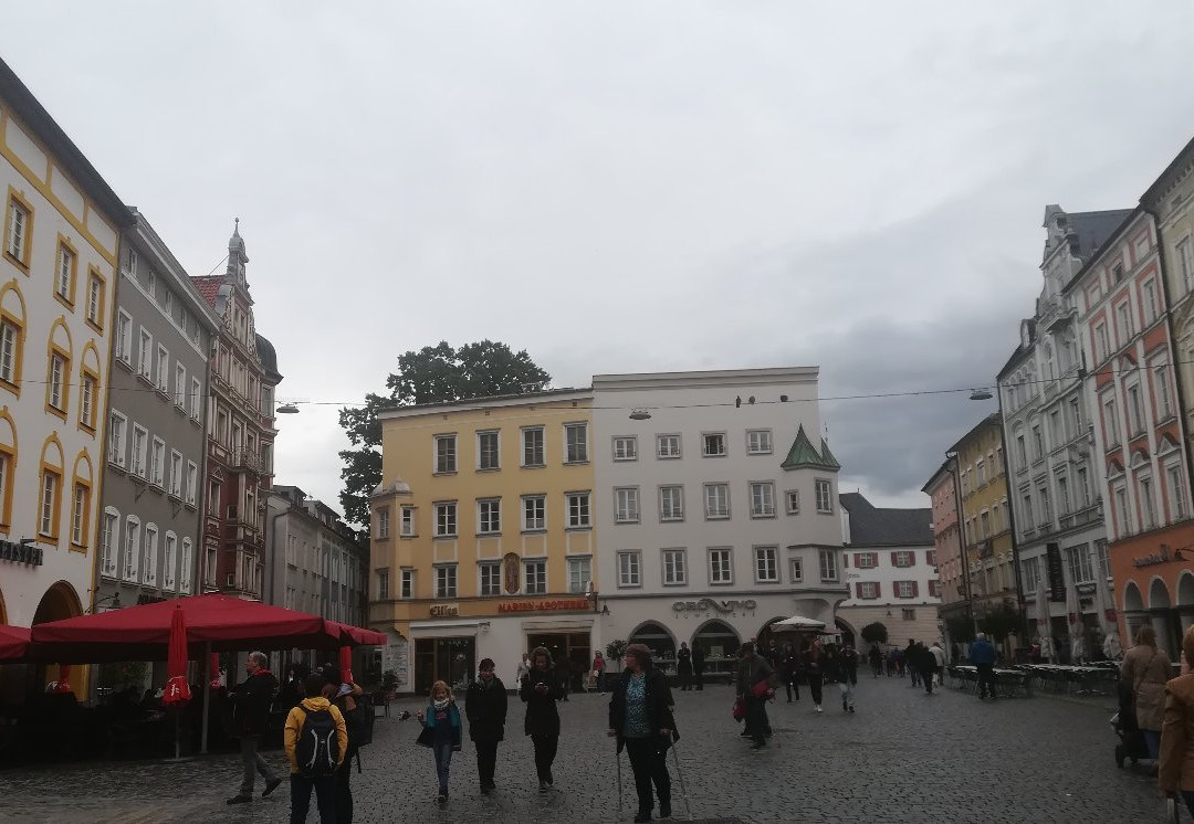 Max-Josefs-Platz-罗森海姆必去景点