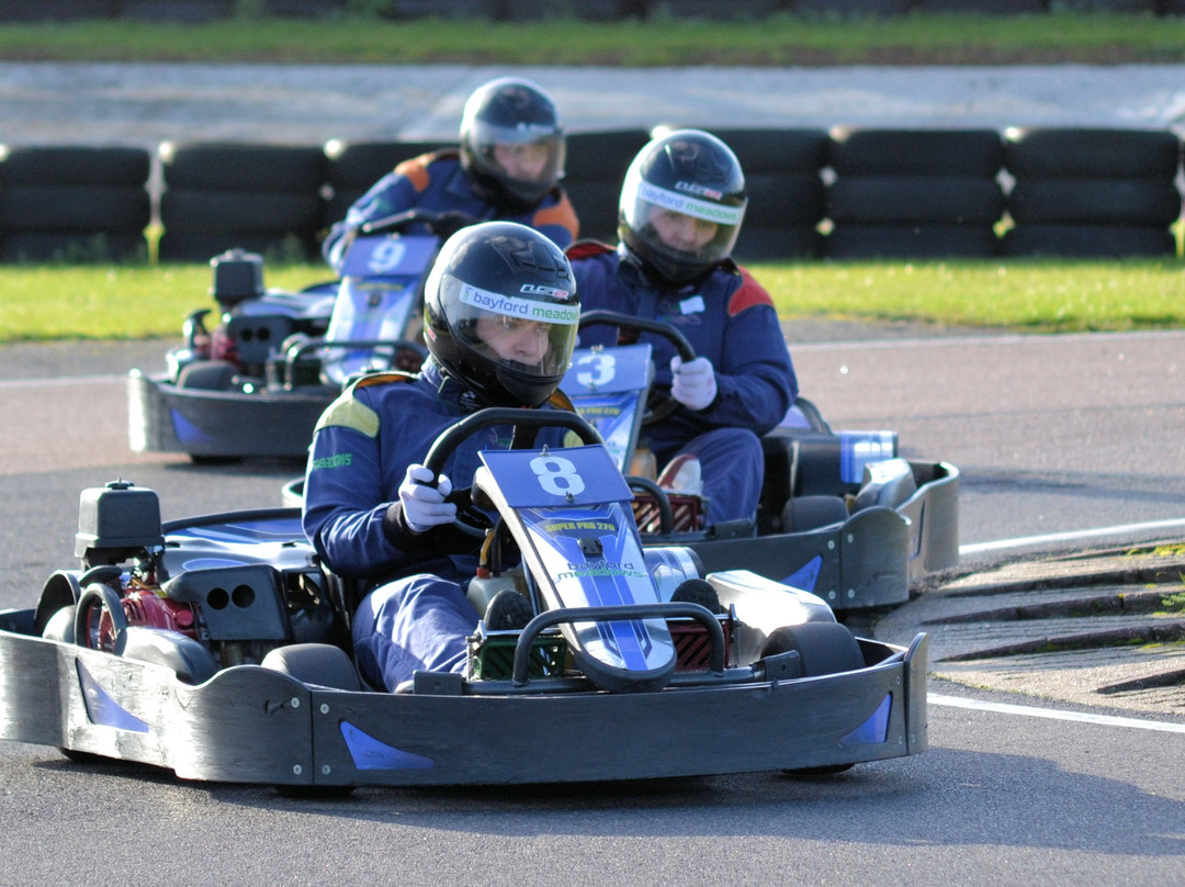 Bayford Meadows Kart Circuit景点图片
