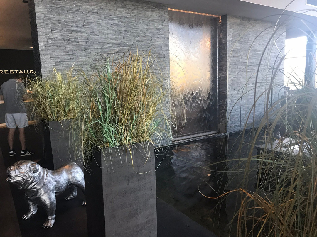 凡德瓦克酒店主图