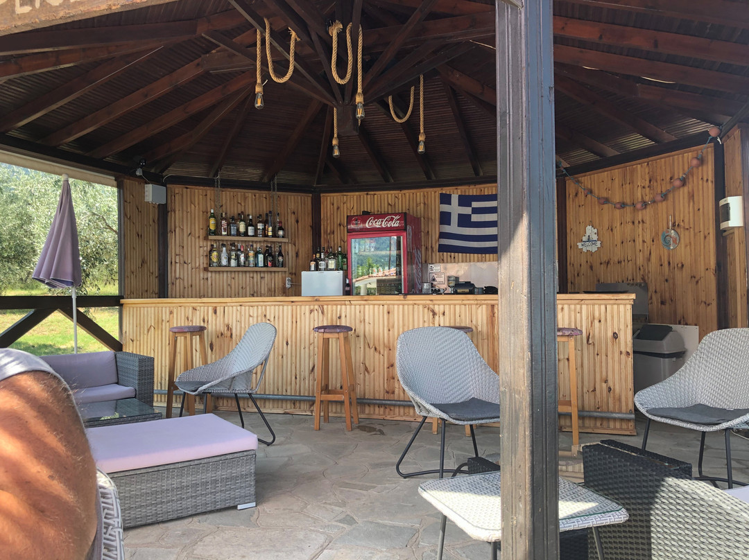 Achillion Hotel主图