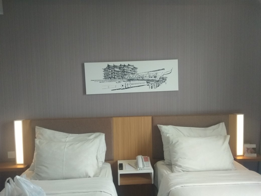 Hotel Grand Dhika Setiabudi Medan主图