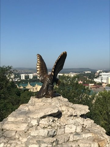 The Eagle Mounument景点图片
