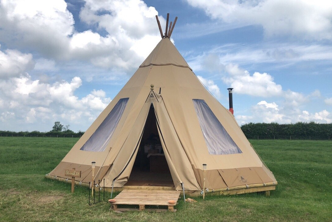 Hill Farm Glamping主图