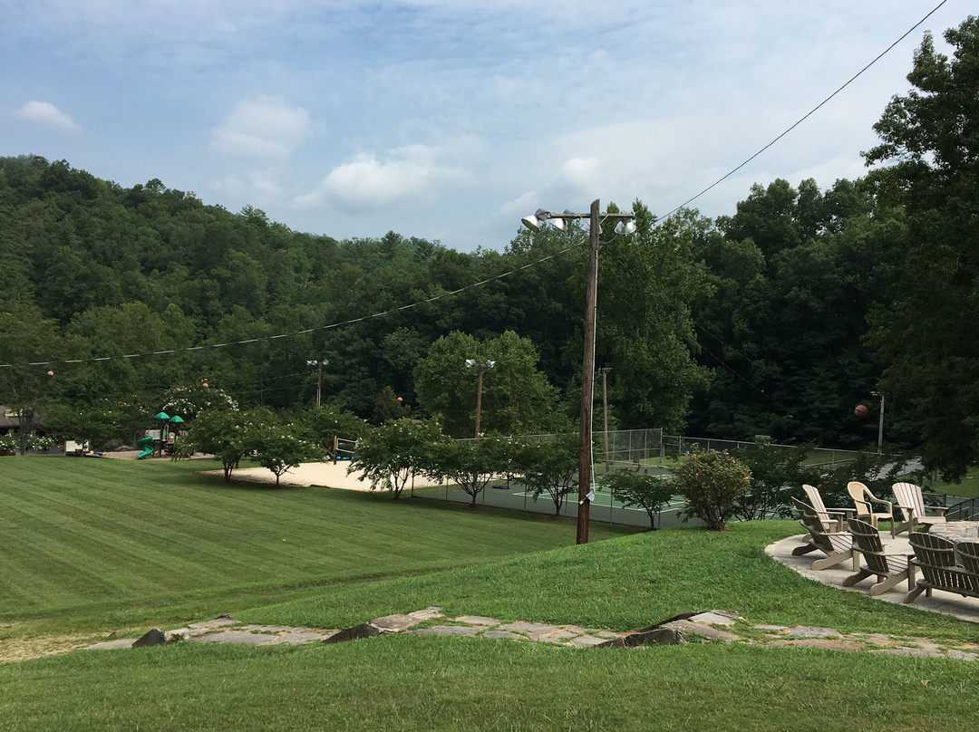 方塔纳度假村主图