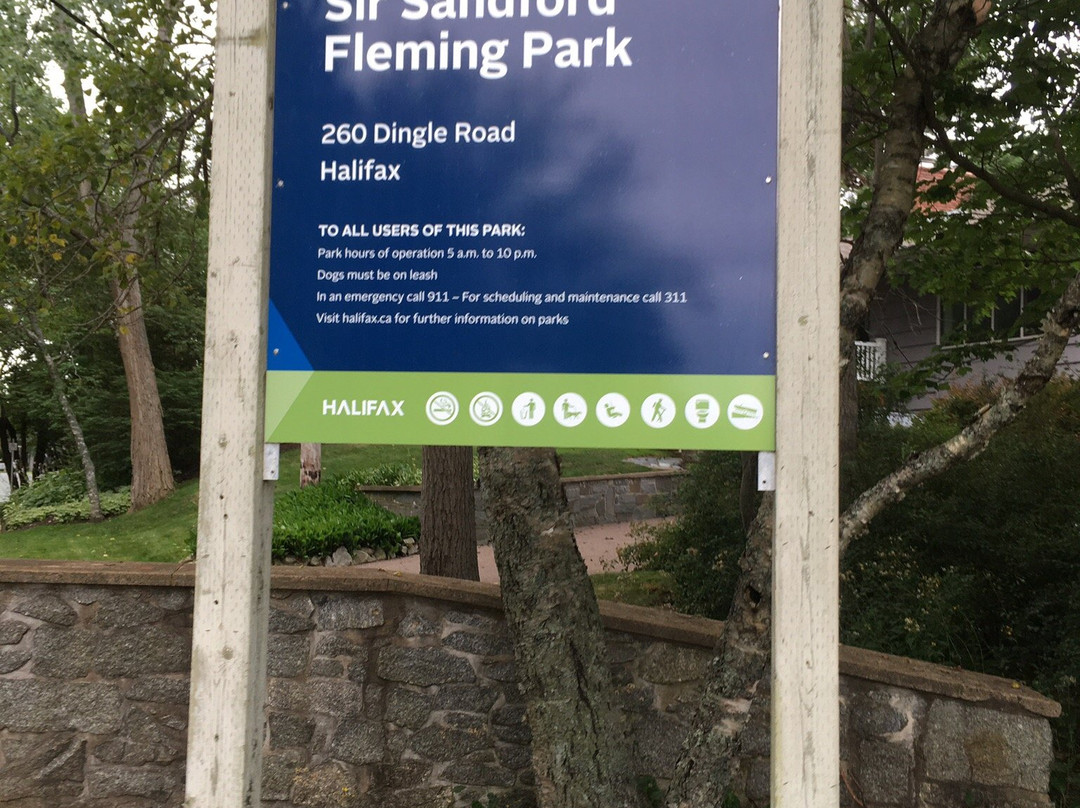Sir Sandford Fleming Park (The Dingle)景点图片