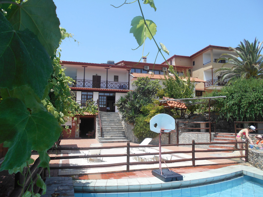 Athorama Hotel主图