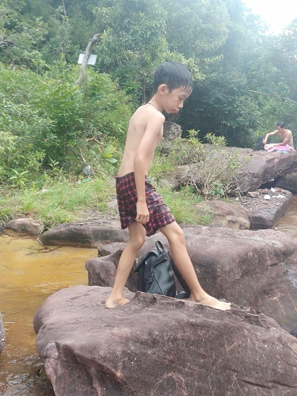 Đá Bàn Stream景点图片