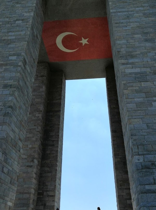 Canakkale Sehitleri Aniti景点图片