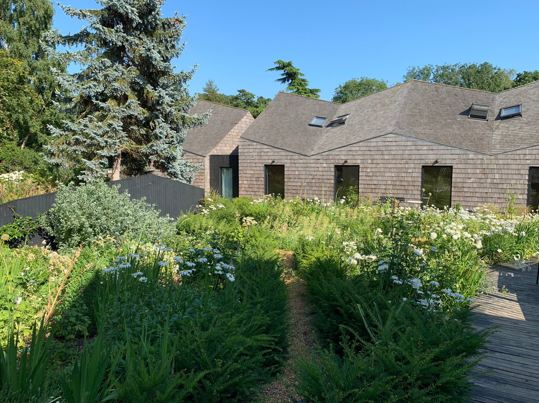 Five Acre Barn主图