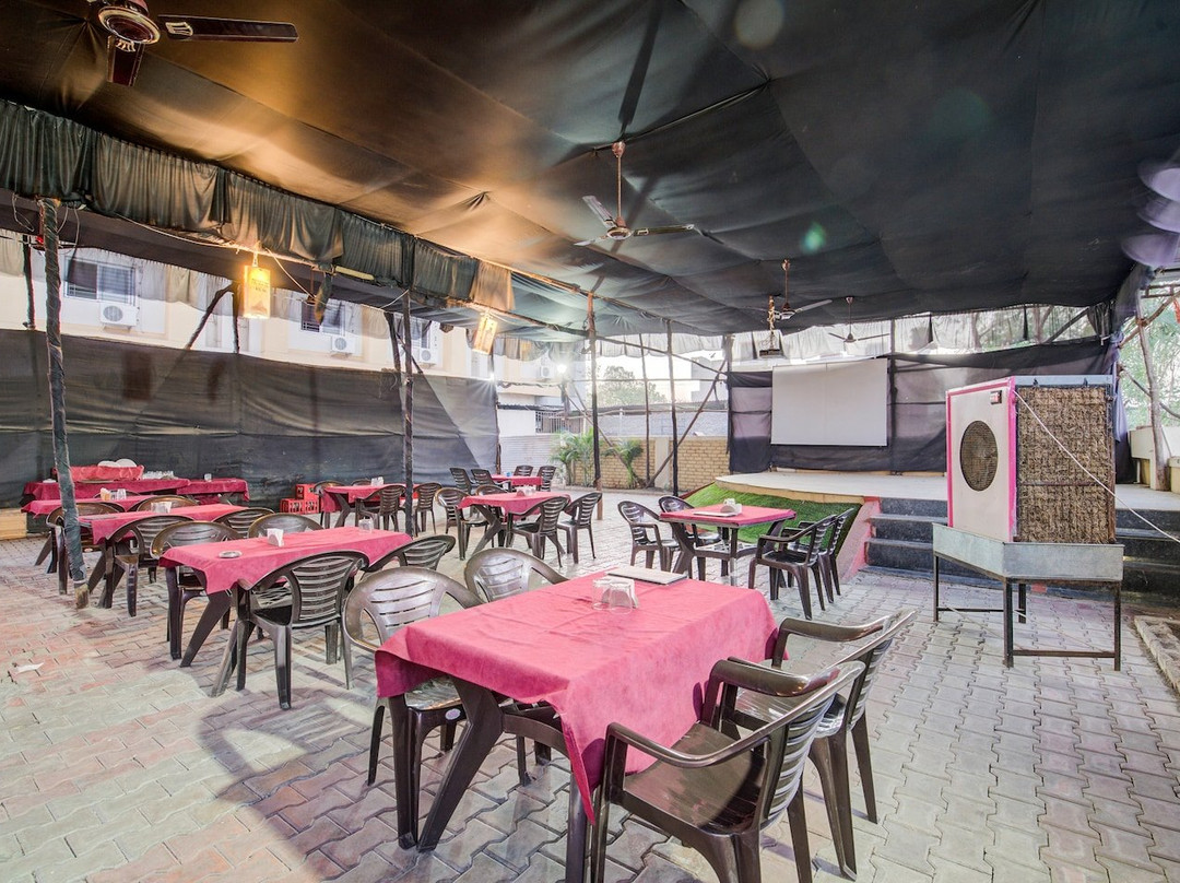 OYO 24125 Hotel Aakash主图