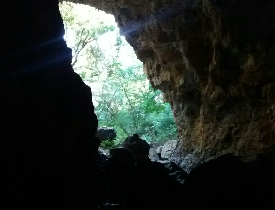 Caverna Claraboia-Mambai必去景点