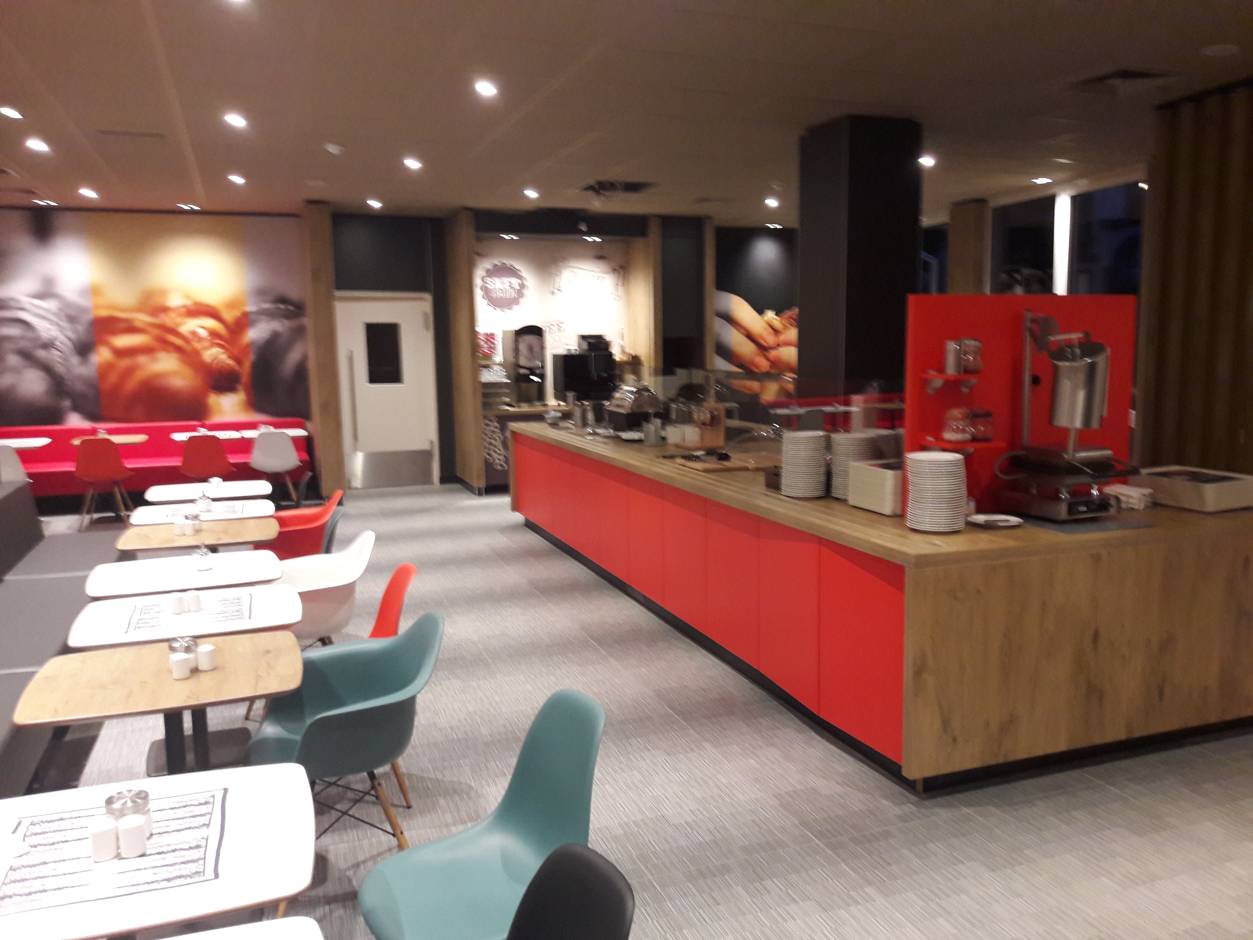 Ibis Mainz City-餐饮