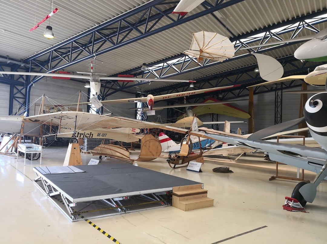 Flugmuseum Aviaticum-维也纳新城必去景点
