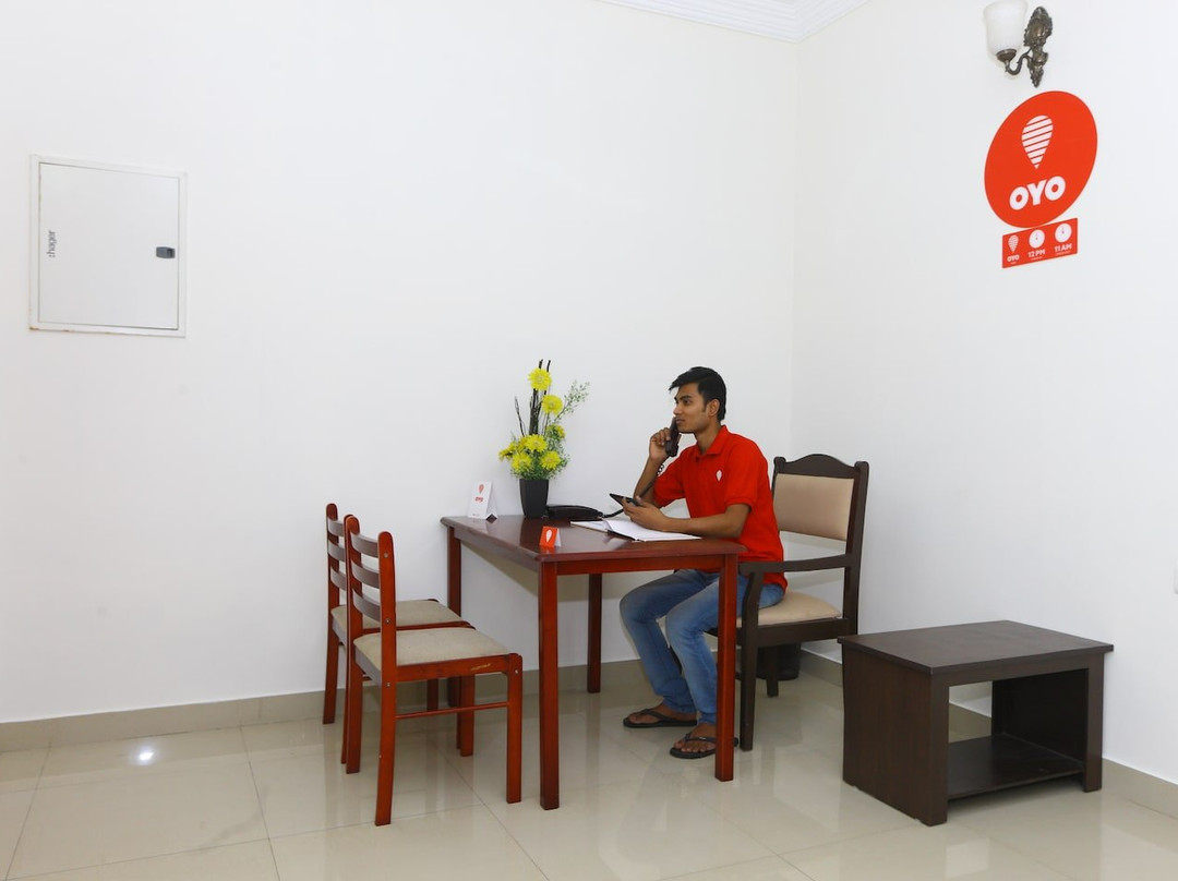 OYO 10106 Hotel NLBR主图
