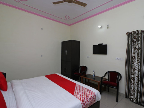 SPOT ON14161 Hotel Asdr主图