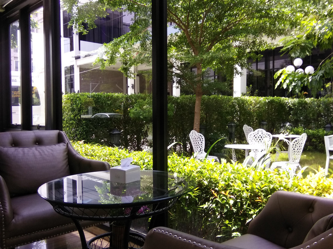 蓬萨科恩精品度假村主图