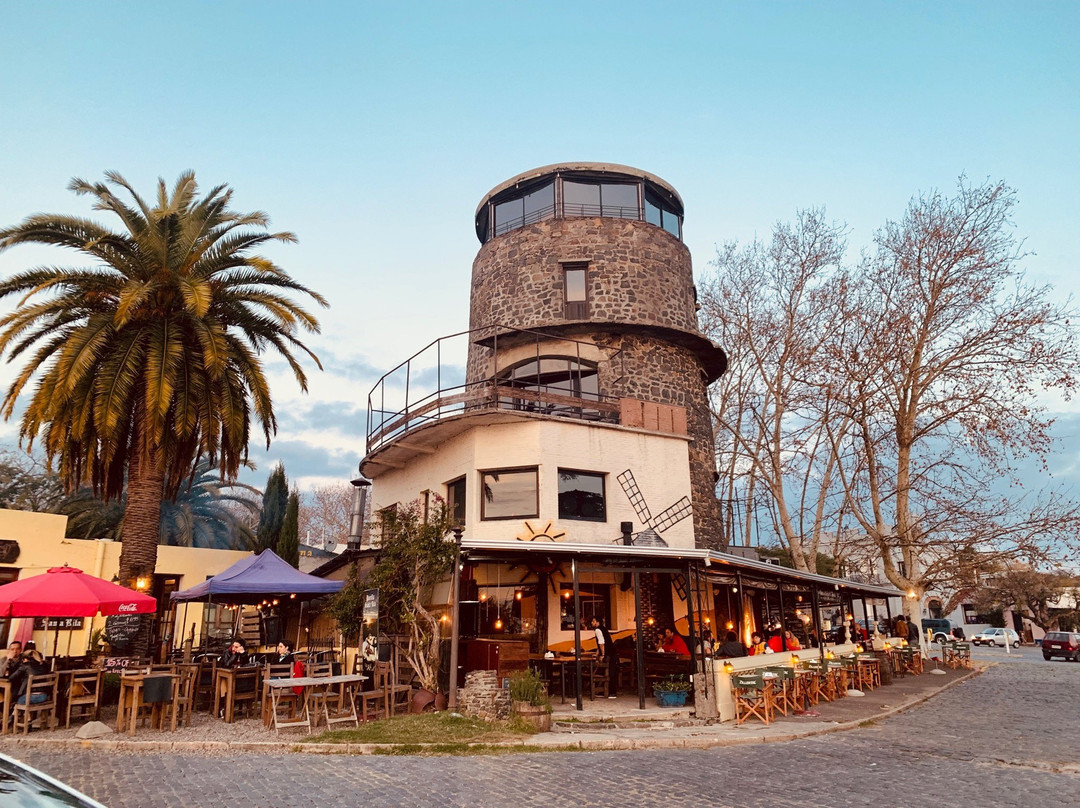 Bastion de Santa Rita-科洛尼亚·德尔萨克拉门托城必去景点