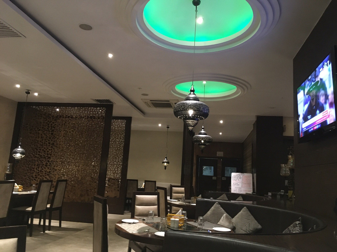 The Regency Inn主图