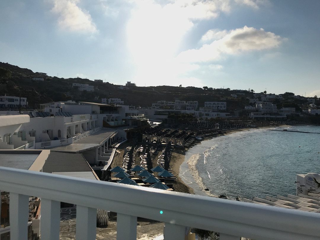 佩蒂诺斯海滩酒店主图