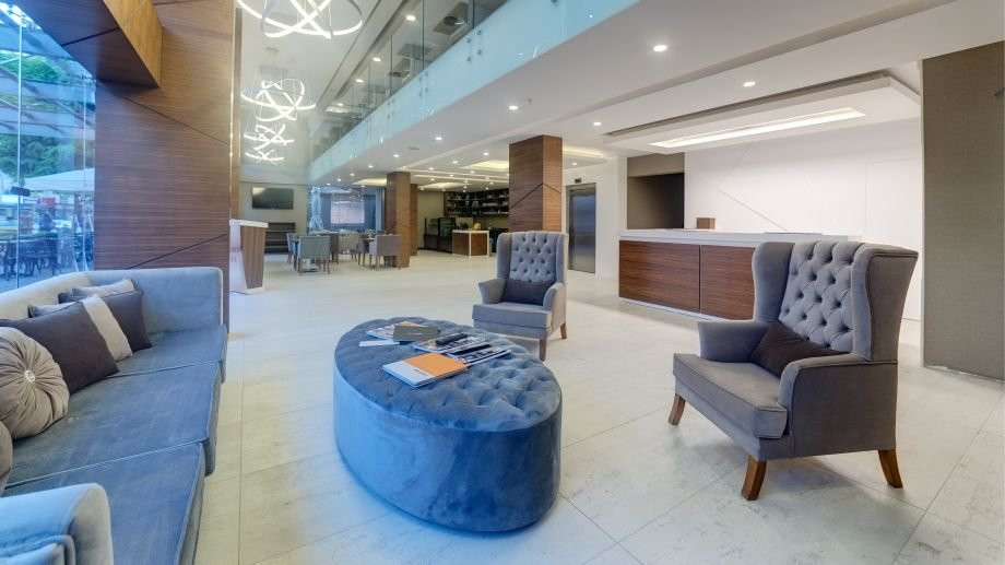 The Menord Hotel主图