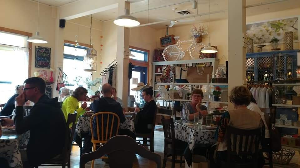 Ford's Gathering Wine & Craft Beer Bar-Princeton必去景点