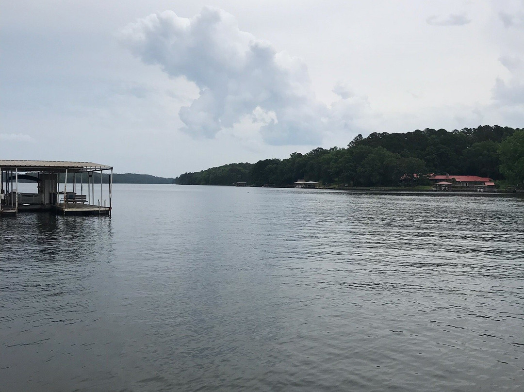 Long Island Lake Resort主图