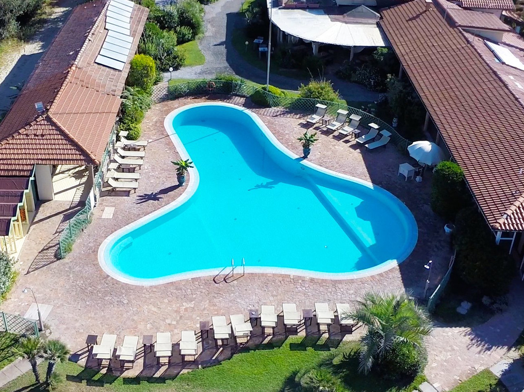 Bagno Soleado-马里纳迪彼得拉桑塔必去景点