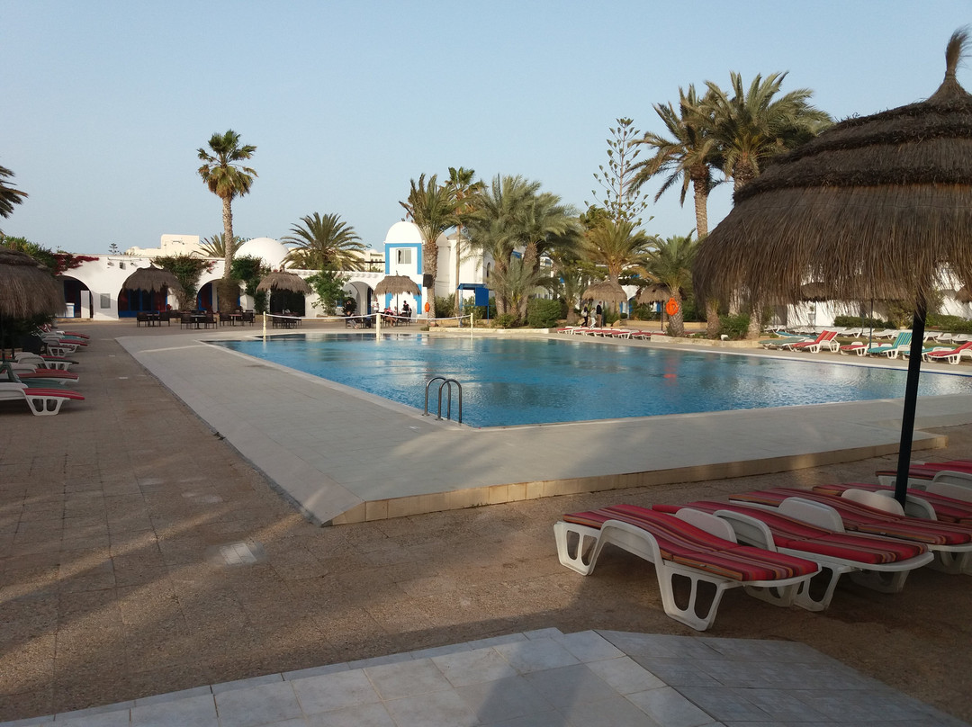 Hotel Cedriana主图