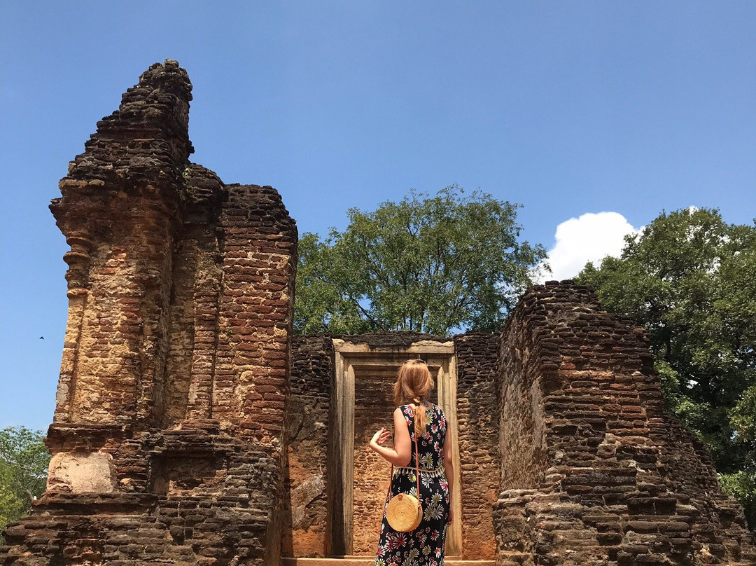 Manik Vehera-波隆纳鲁瓦必去景点