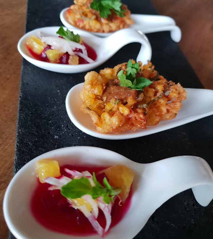 塞米亚克平衡别墅酒店主图